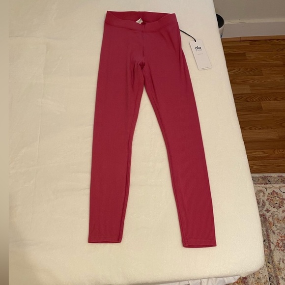 ALO leggings - Picture 1 of 7